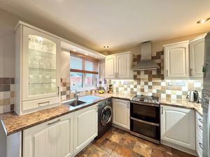 Photo 7- click for photo gallery